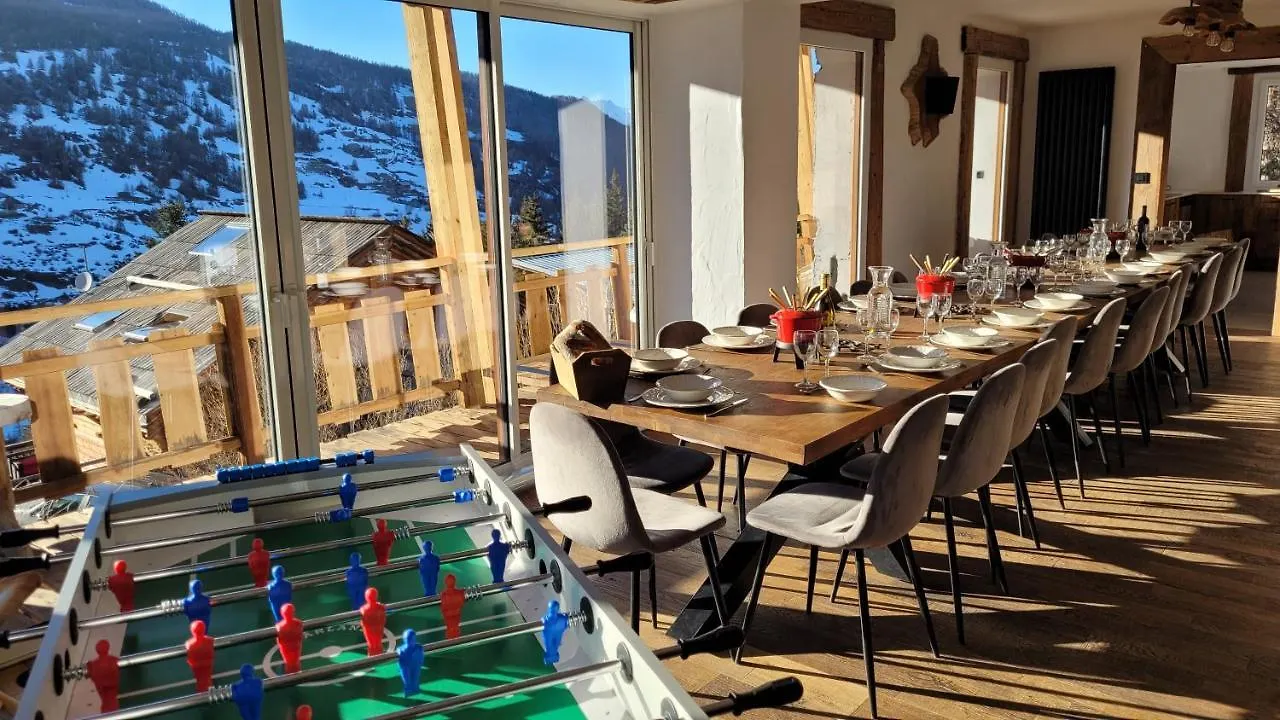 Chalet Le Chantelevent For 24 Guests - Slope Views, Pool & Jacuzzi Vars  France