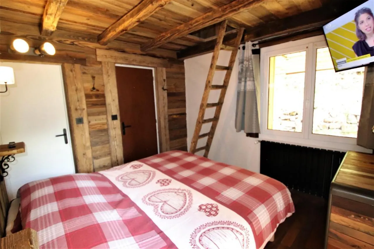 Chalet Le Chantelevent For 24 Guests - Slope Views, Pool & Jacuzzi Vars  Vars (Hautes-Alpes)